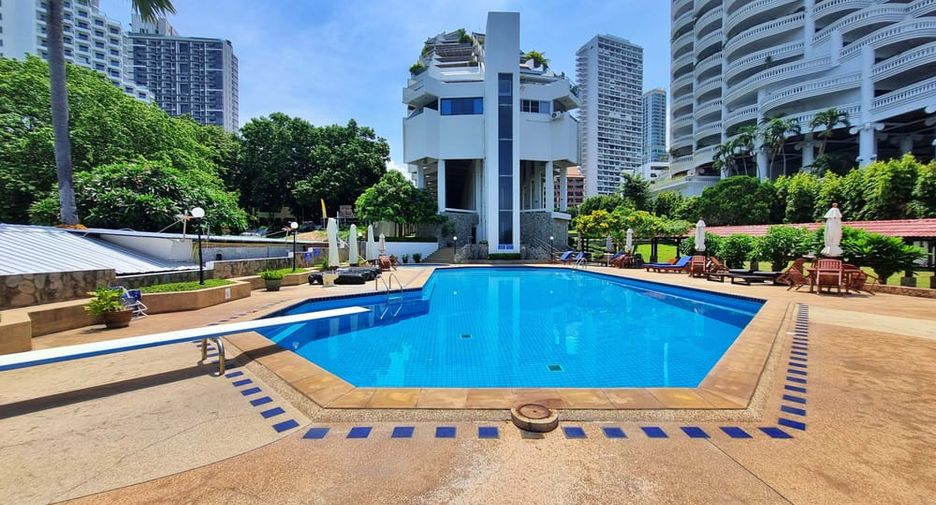 Condo en venta de 3 habitaciones en Bang Lamung, Chonburi