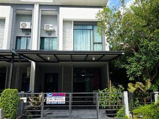 Reihenhaus zum Kauf mit 3 Zimmer in Khlong Luang, Pathum Thani