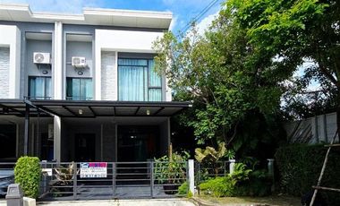 Reihenhaus zum Kauf mit 3 Zimmer in Khlong Luang, Pathum Thani