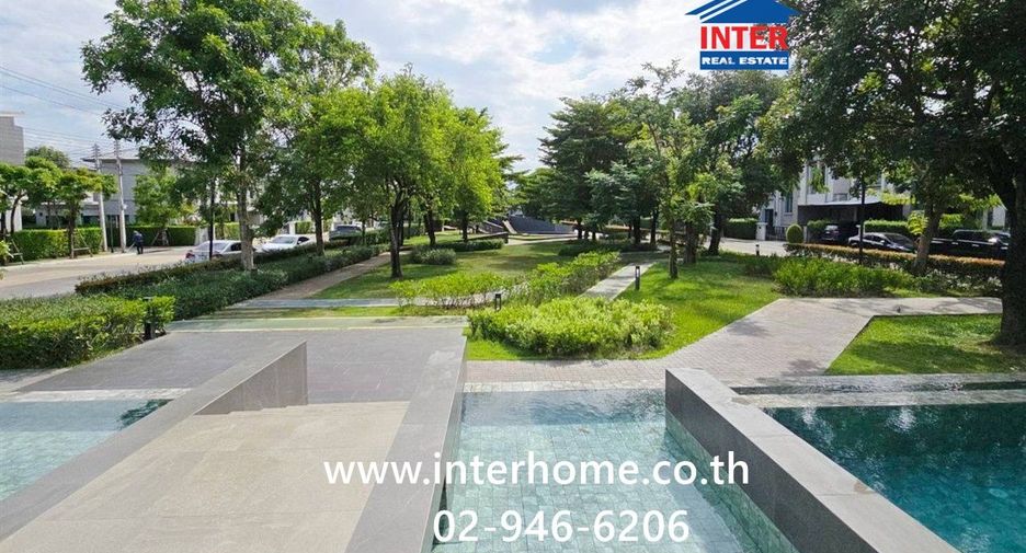 For sale 3 bedrooms townhouse in Khlong Luang, Pathum Thani