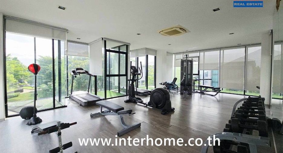 For sale 3 bedrooms townhouse in Khlong Luang, Pathum Thani
