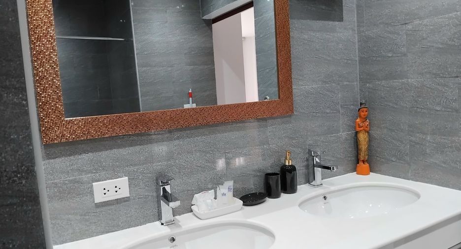 For sale 2 bedrooms condo in Mueang Rayong, Rayong