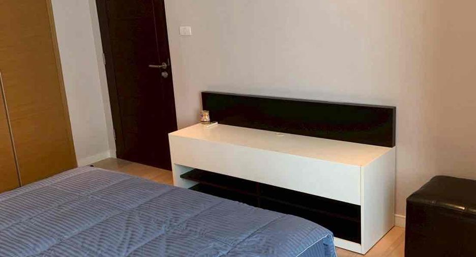 For sale 1 bed condo in Watthana, Bangkok