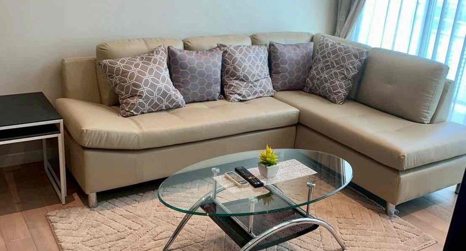 For sale 1 bed condo in Watthana, Bangkok
