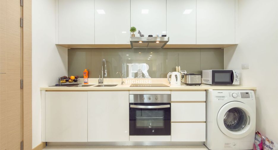 For rent 2 bedrooms condo in Bang Lamung, Chonburi