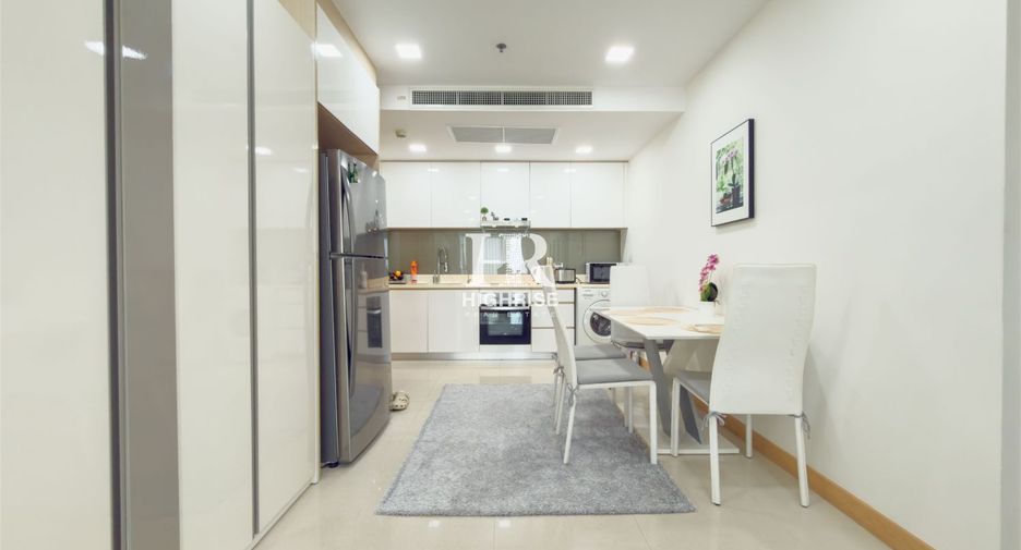 For rent 2 bedrooms condo in Bang Lamung, Chonburi