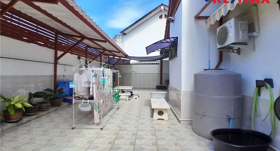 ขาย 4 ห้องนอน บ้านเดี่ยว ใน บางละมุง, ชลบุรี