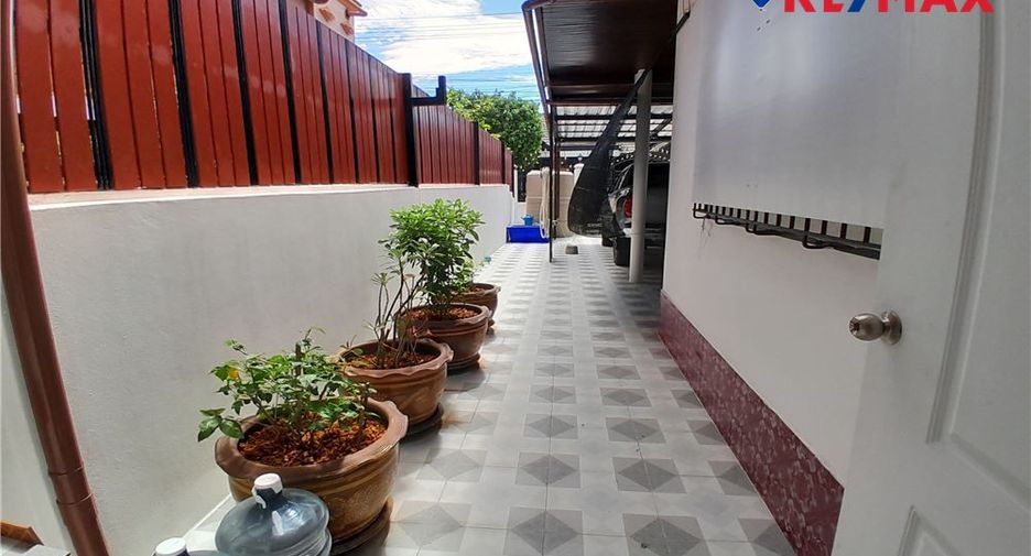 ขาย 4 ห้องนอน บ้านเดี่ยว ใน บางละมุง, ชลบุรี