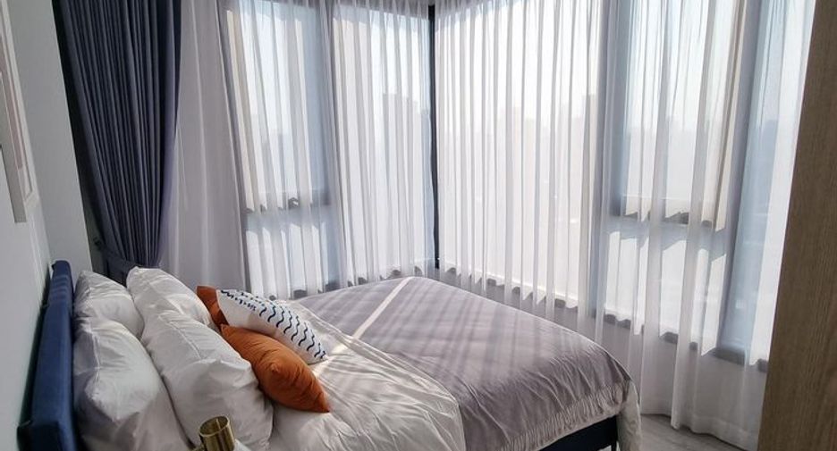 For rent 2 bedrooms condo in Watthana, Bangkok