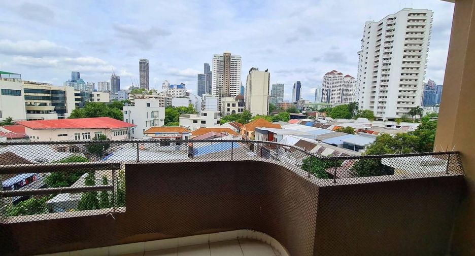 Condo en alquiler de 2 habitaciones en Watthana, Bangkok