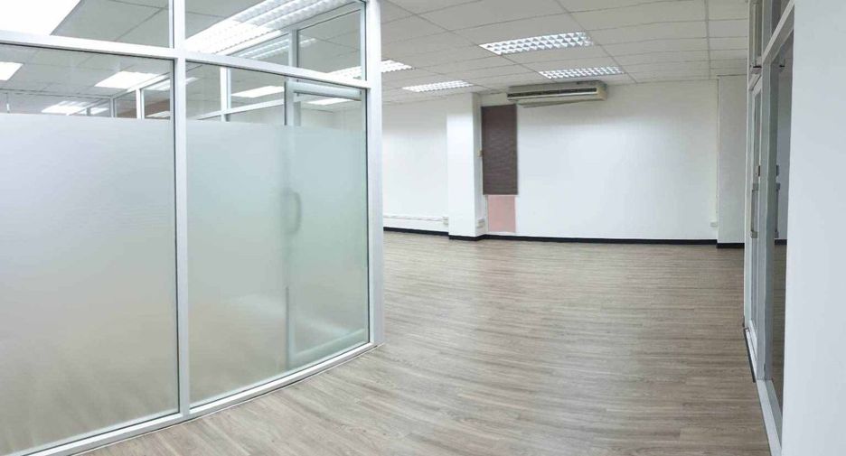 For sale 1 bed office in Huai Khwang, Bangkok