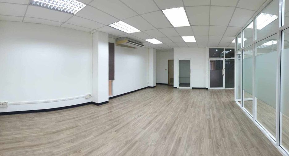 For sale 1 bed office in Huai Khwang, Bangkok