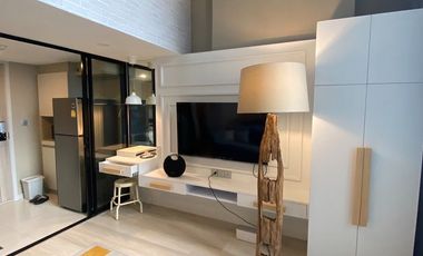 For rent 1 bed condo in Sathon, Bangkok