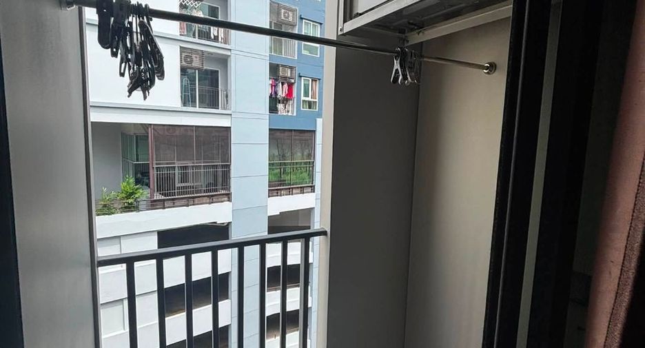 Condo en alquiler de 1 habitaciones en Huai Khwang, Bangkok