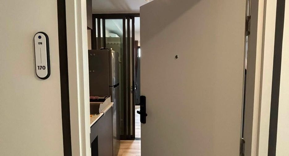 Condo en alquiler de 1 habitaciones en Huai Khwang, Bangkok