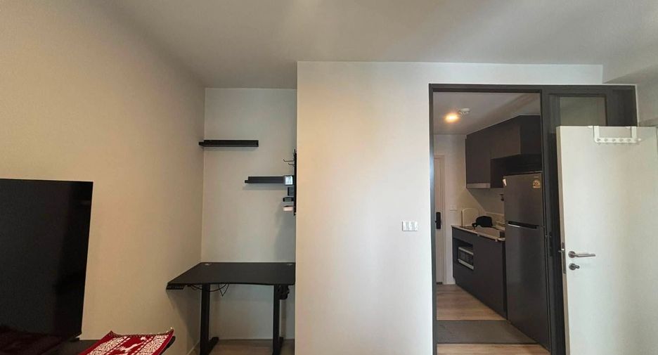 Condo en alquiler de 1 habitaciones en Huai Khwang, Bangkok