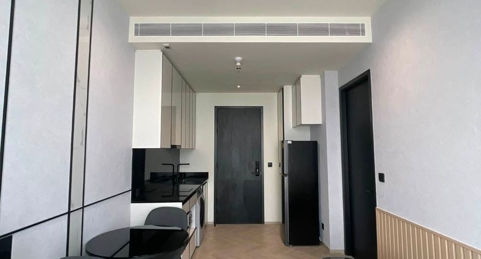For rent 1 bed condo in Khlong San, Bangkok