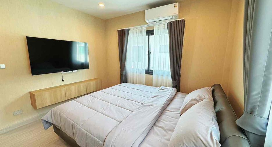 For rent 3 bedrooms villa in Bang Lamung, Chonburi
