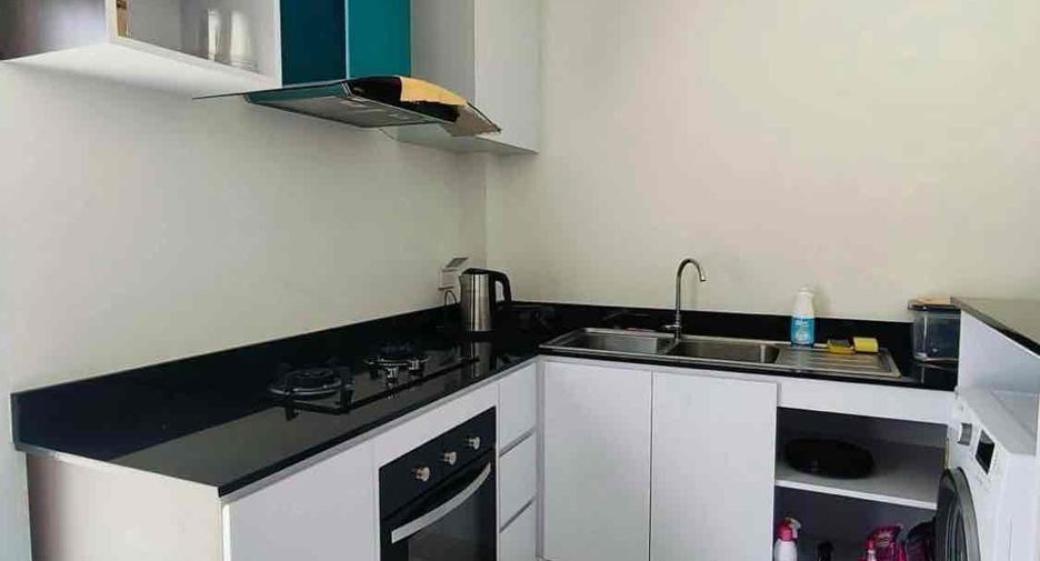 For rent 3 bedrooms villa in Bang Lamung, Chonburi