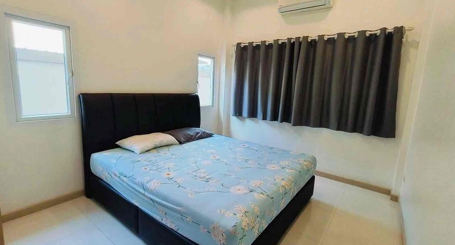 For rent 3 bedrooms villa in Bang Lamung, Chonburi