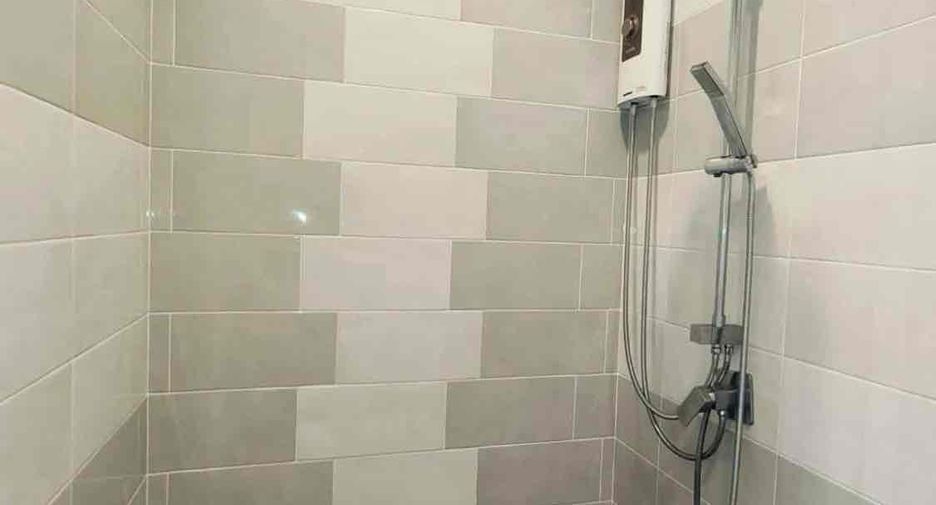 For rent 3 bedrooms villa in Bang Lamung, Chonburi