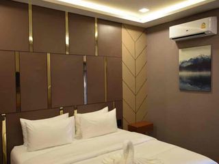 For rent 6 bedrooms villa in Bang Lamung, Chonburi