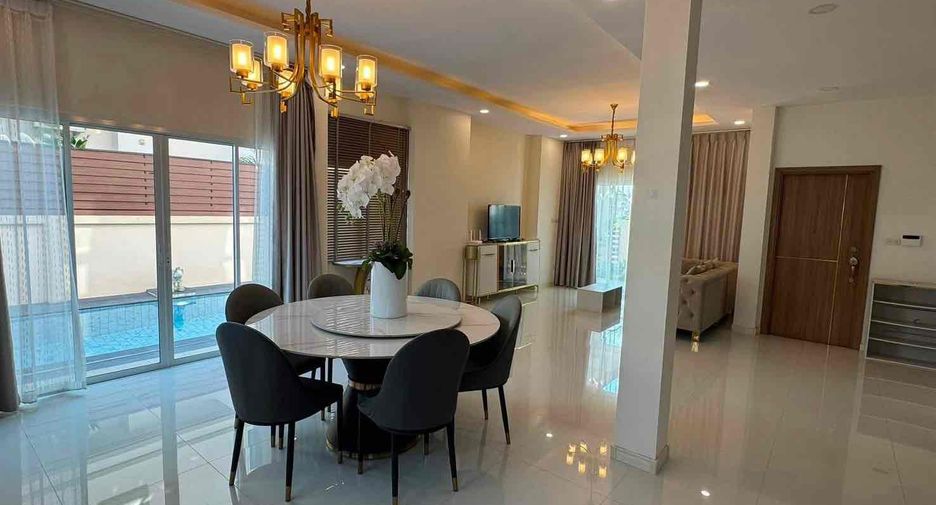Villa en alquiler de 4 habitaciones en Jomtien, Pattaya