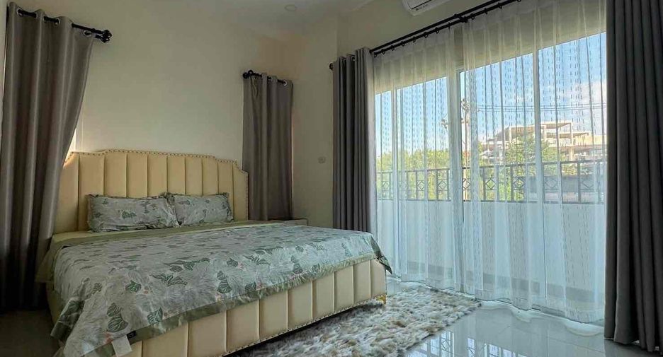 Villa en alquiler de 4 habitaciones en Jomtien, Pattaya