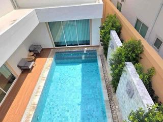 Villa en alquiler de 3 habitaciones en Bang Lamung, Chonburi