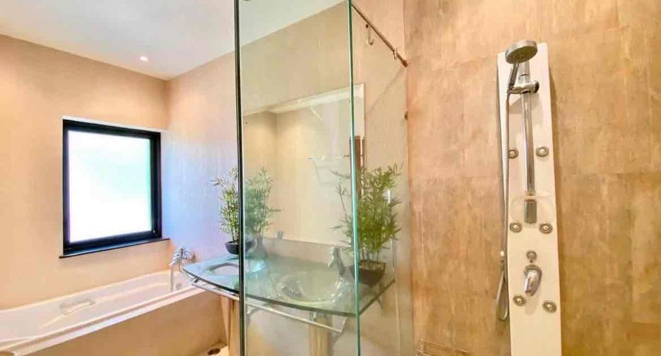 Villa en alquiler de 3 habitaciones en Jomtien, Pattaya