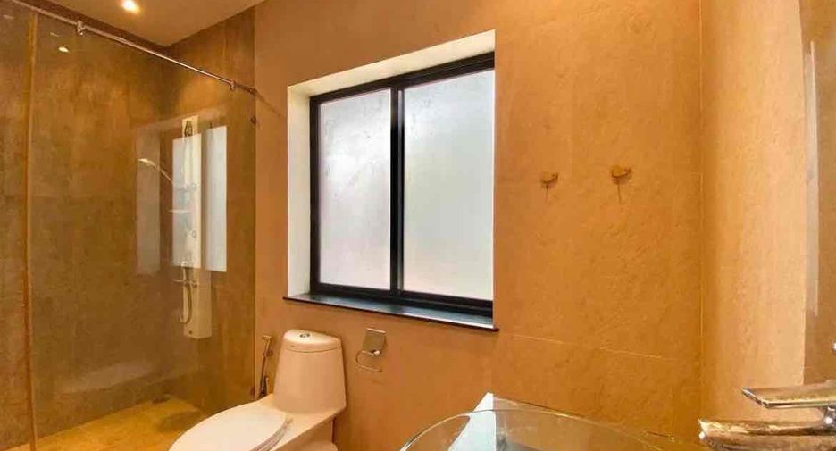 Villa en alquiler de 3 habitaciones en Jomtien, Pattaya