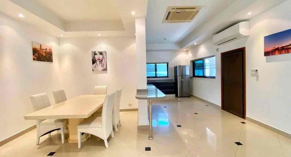 Villa en alquiler de 3 habitaciones en Jomtien, Pattaya