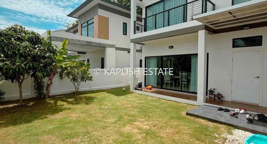 For rent 8 bedrooms villa in Huay Yai, Pattaya