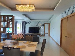 出租 5 卧室 别墅 在 Bang Lamung, Chon Buri