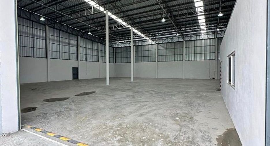 Almacén en alquiler y en venta de 1 habitaciones en Sai Noi, Nonthaburi