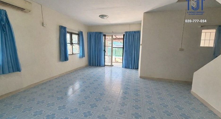 For sale 3 ベッドルーム townhouse in Mueang Samut Prakan, Samut Prakan