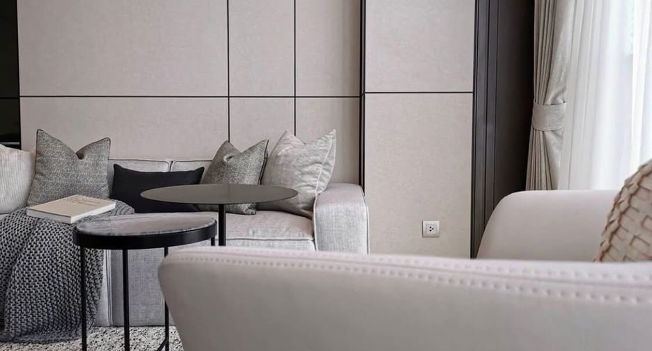 For sale 1 Beds condo in Pathum Wan, Bangkok