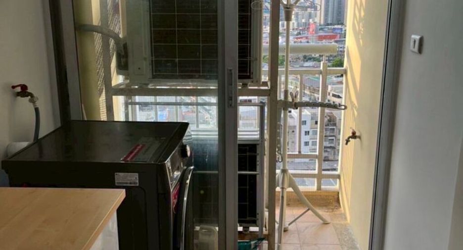 For sale 2 bedrooms condo in Yan Nawa, Bangkok
