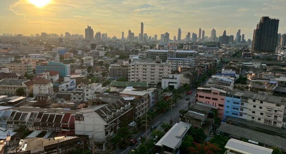 For sale 2 bedrooms condo in Yan Nawa, Bangkok