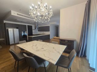 For rent 3 bedrooms condo in Khlong Toei, Bangkok