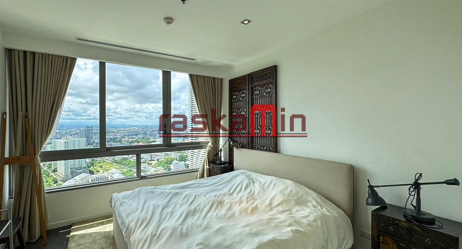 For rent 4 bedrooms condo in Bang Lamung, Chonburi