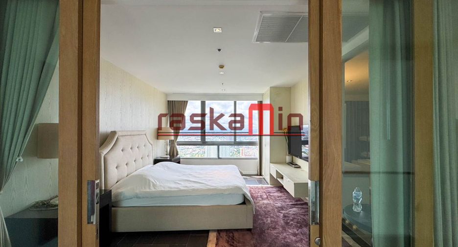 For rent 4 bedrooms condo in Bang Lamung, Chonburi