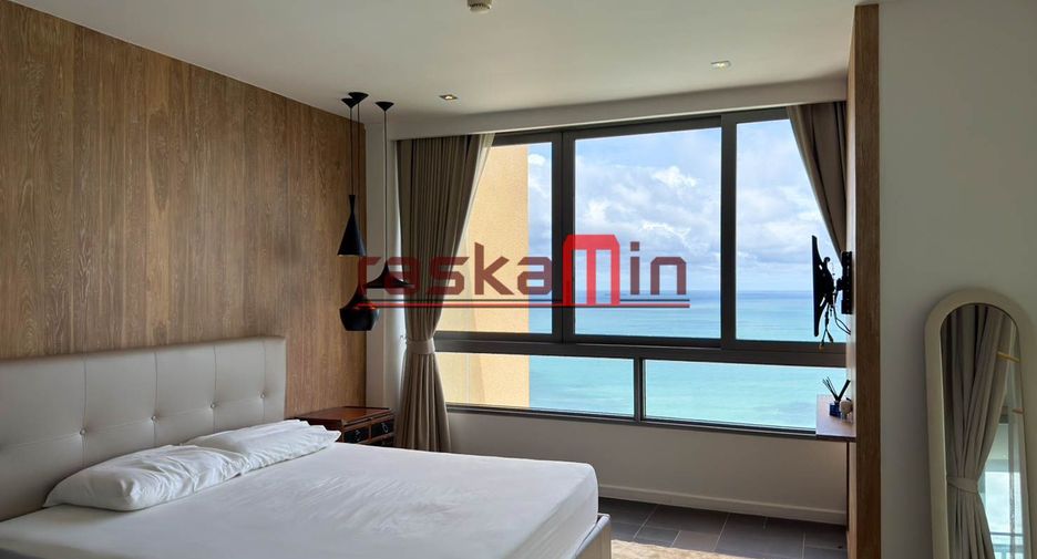 For rent 4 bedrooms condo in Bang Lamung, Chonburi