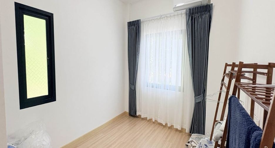 For rent 8 ベッドルーム house in Bang Lamung, Chonburi