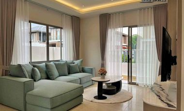 For sale 4 ベッドルーム house in Bang Lamung, Chonburi