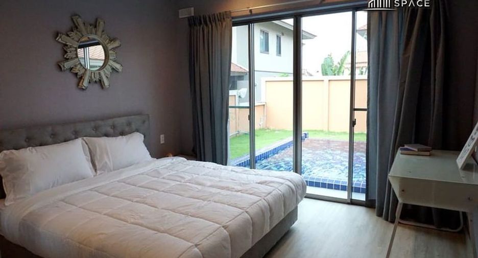 For rent 4 bedrooms villa in Bang Lamung, Chonburi