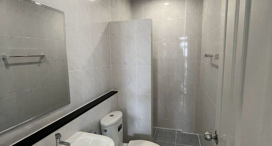 Haus zur Miete mit 3 Zimmer in Phan Thong, Chonburi