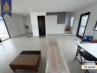 ขาย พื้นที่ค้าปลีก ใน ประเวศ, กรุงเทพฯ