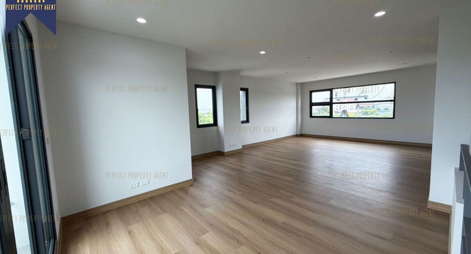 Local comercial en venta en Prawet, Bangkok