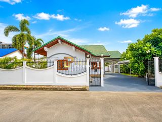 For sale 3 bedrooms villa in Hua Hin, Prachuap Khiri Khan